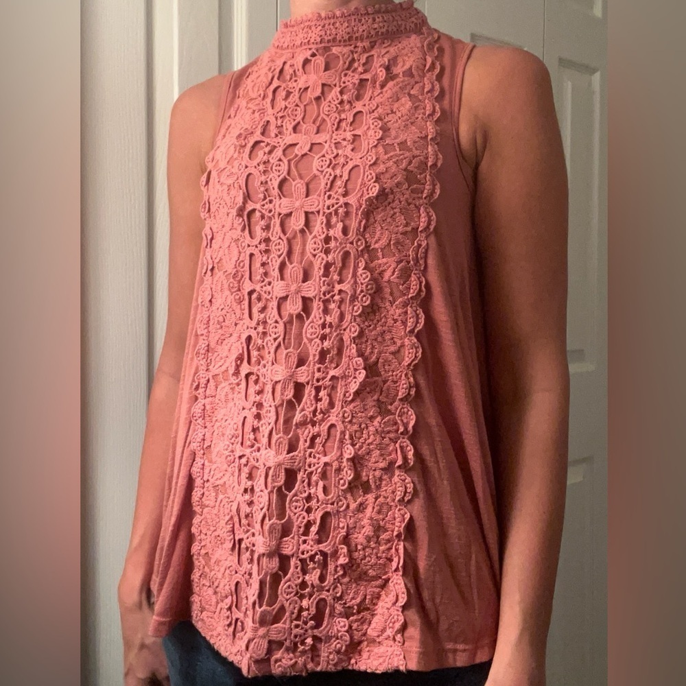 Pink Lace Sleeveless Top